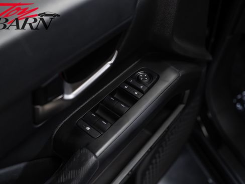 Used 2025 Toyota Tacoma TRD Off-Road AWD/4WD image 18