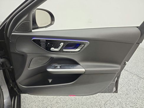 Used 2023 Mercedes-Benz C 300 Sedan image 21