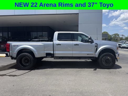 Used 2024 Ford F450 XLT AWD/4WD image 3