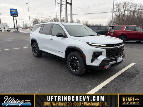 New 2026 Chevrolet Traverse Z71 w/ Driver Confidence Package image 1