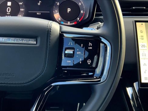 Used 2024 Land Rover Range Rover Sport Dynamic SE image 23