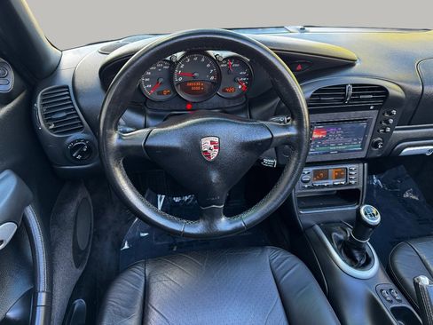 Used 2004 Porsche Boxster image 20