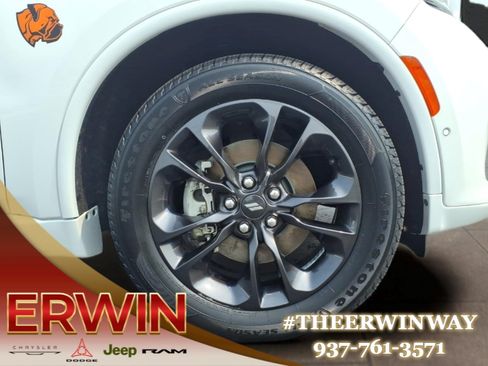 Certified 2023 Dodge Durango R/T AWD/4WD image 9