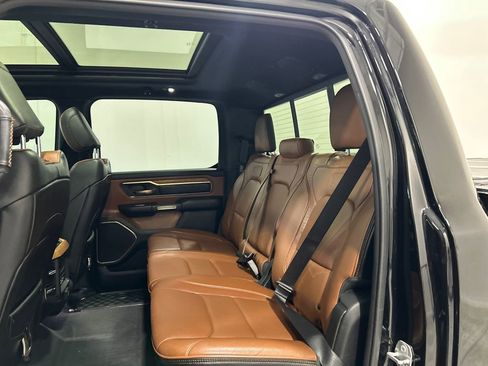 Used 2019 RAM 1500 Laramie Longhorn AWD/4WD image 32
