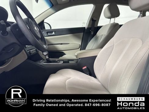 Used 2018 Kia Optima LX w/ 17" Alloy Wheels Package image 4