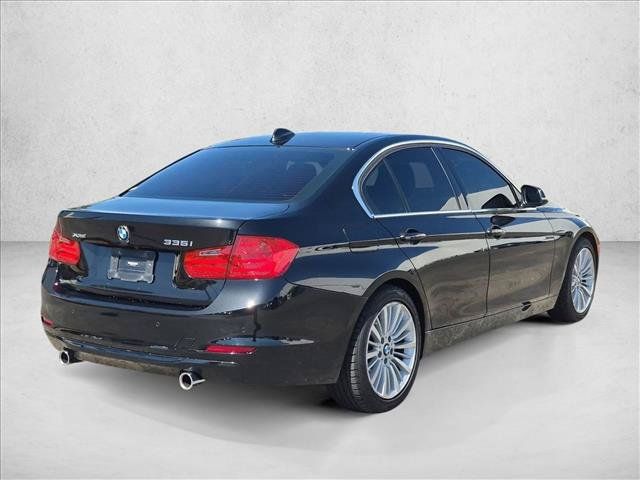 Used 2013 BMW 335i xDrive Sedan w/ Technology Pkg AWD/4WD image 5