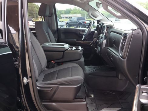 Used 2020 Chevrolet Silverado 1500 LT w/ Remote Start Package AWD/4WD image 13