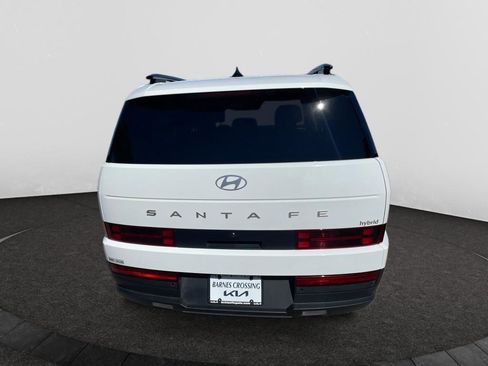 Used 2025 Hyundai Santa Fe SEL image 3