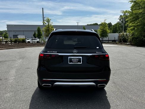 Certified 2025 Mercedes-Benz GLS 450 4MATIC image 7