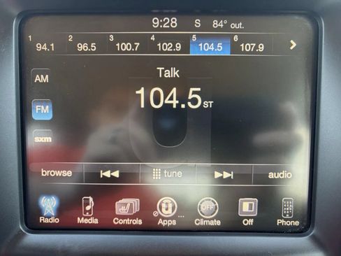 Used 2016 Jeep Cherokee Limited AWD/4WD image 19
