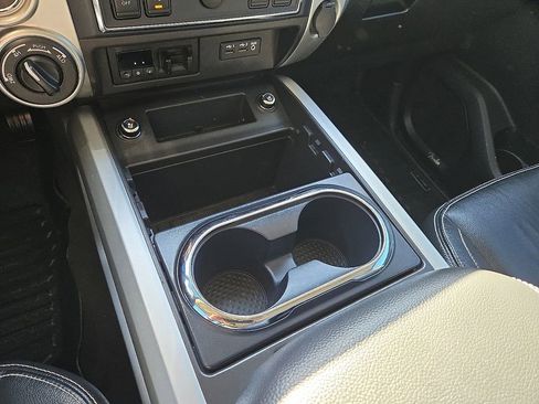 Used 2019 Nissan Titan PRO-4X w/ Pro-4x Convenience Package image 31