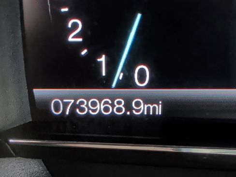 Used 2017 Ford Explorer XLT w/ Equipment Group 202A image 15