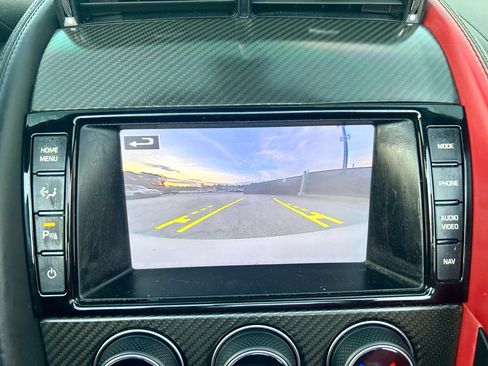 Used 2014 Jaguar F-TYPE S image 18