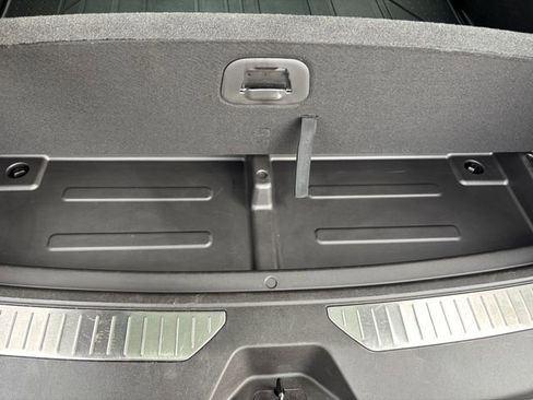 Used 2023 Chevrolet Suburban High Country w/ Premium Package 2 image 32