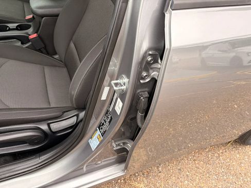 Used 2023 Kia Forte LXS FWD image 25