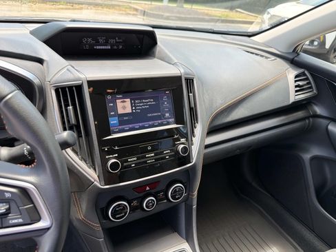Certified 2021 Subaru Crosstrek 2.0i Premium AWD/4WD image 29