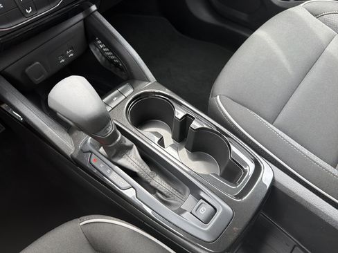 Used 2025 Chevrolet TrailBlazer LT FWD image 9