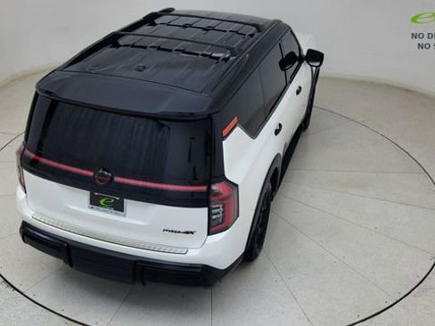 Used 2026 Nissan Armada PRO-4X w/ Captain's Chari Seat Package AWD/4WD image 83