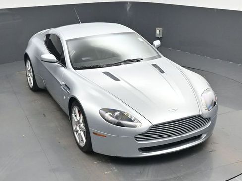 Used 2007 Aston Martin V8 Vantage Coupe image 26