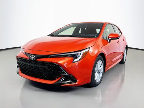 Used 2025 Toyota Corolla SE FWD image 10