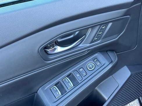 Used 2024 Honda Accord Sport image 5