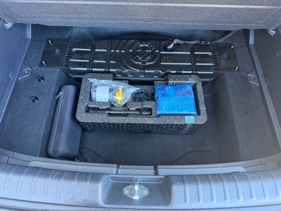 Used 2023 Kia Niro Wave FWD image 46