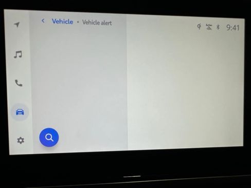 Used 2025 Toyota Camry SE image 34