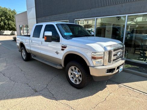 Used 2010 Ford F250 4x4 Crew Cab Super Duty image 1