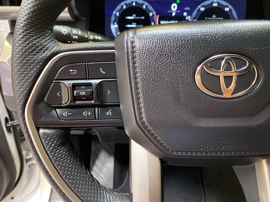 Used 2025 Toyota Tacoma TRD Sport RWD image 33
