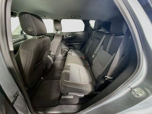 Used 2025 Chevrolet Blazer LT FWD image 28