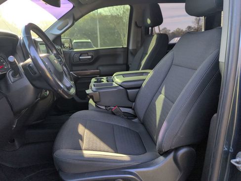 Used 2021 Chevrolet Silverado 1500 LT image 13