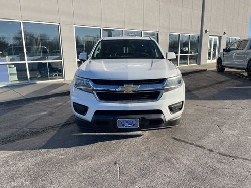 Used 2016 Chevrolet Colorado LT w/ Safety Package AWD/4WD image 2