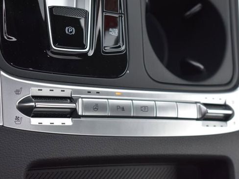 New 2026 Kia Carnival SX Prestige FWD image 31