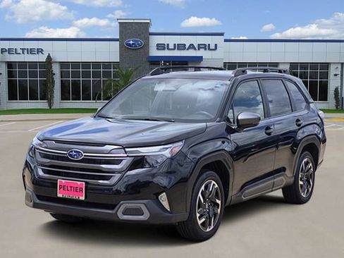 Used 2025 Subaru Forester Limited AWD/4WD image 3