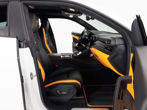 Used 2024 Lamborghini Urus S image 36