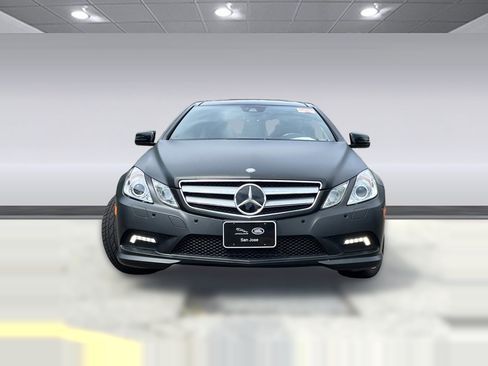 Used 2011 Mercedes-Benz E 550 Coupe w/ Premium 2 Pkg image 4