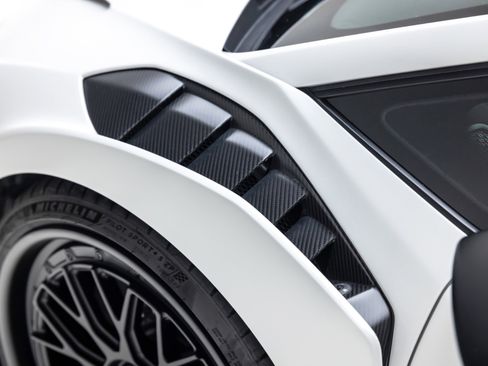 Used 2022 Lamborghini Huracan STO image 24