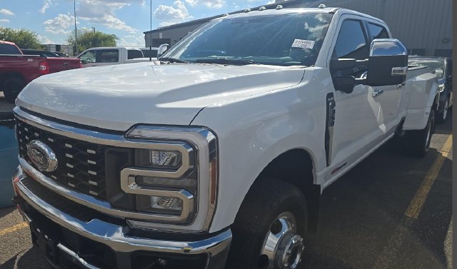 Used 2025 Ford F350 King Ranch w/ Chrome Package AWD/4WD image 1