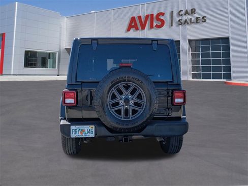 Used 2024 Jeep Wrangler Sport S image 7
