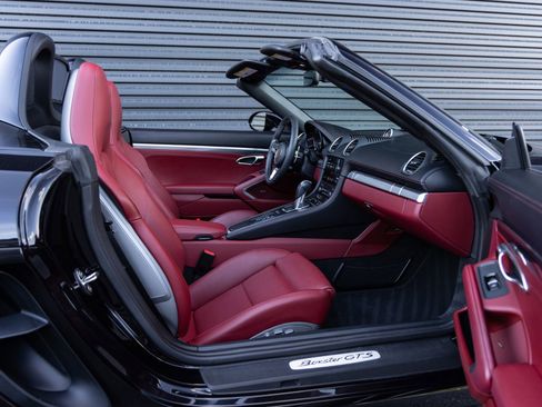 Certified 2021 Porsche 718 Boxster GTS image 28