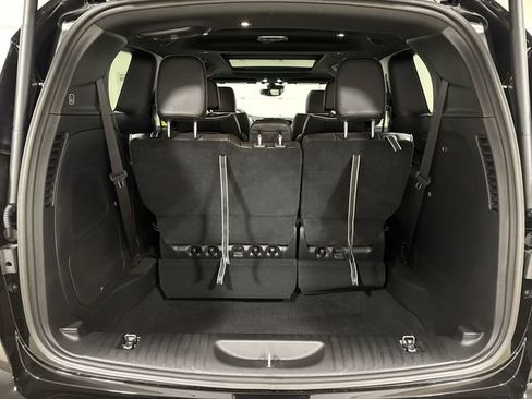 New 2027 Chrysler Pacifica Limited w/ S Appearance Package AWD/4WD image 26