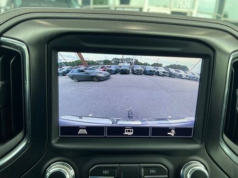 Used 2021 GMC Sierra 1500 AT4 AWD/4WD image 9