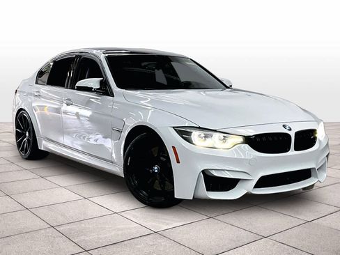 Used 2018 BMW M3 image 2