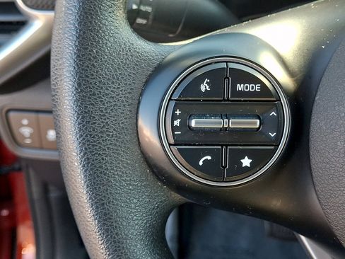 Used 2023 Kia Soul LX FWD image 22