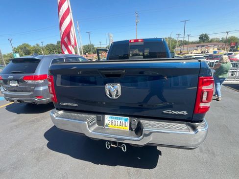Used 2024 RAM 2500 Big Horn w/ Level 2 Equipment Group AWD/4WD image 9