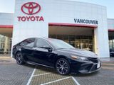 Certified 2018 Toyota Camry SE image 1