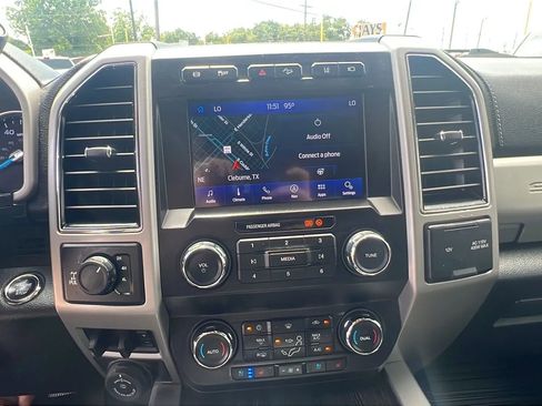 Used 2021 Ford F250 Lariat w/ Lariat Ultimate Package AWD/4WD image 21