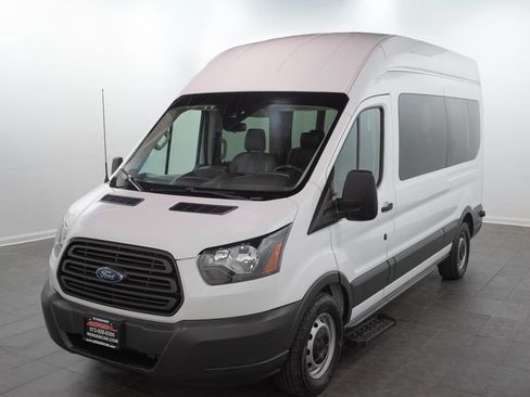 Used 2018 Ford Transit 350 XL RWD image 4