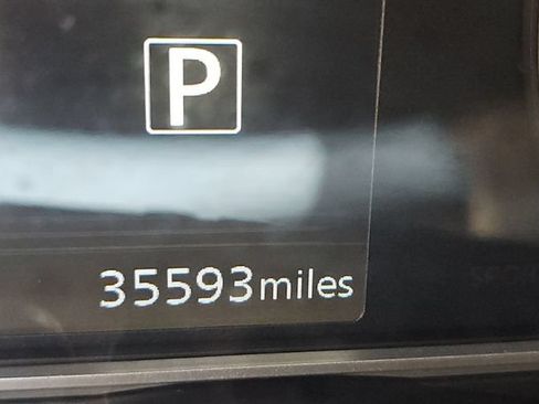 Used 2024 Nissan Versa SV w/ Trunk Package FWD image 23