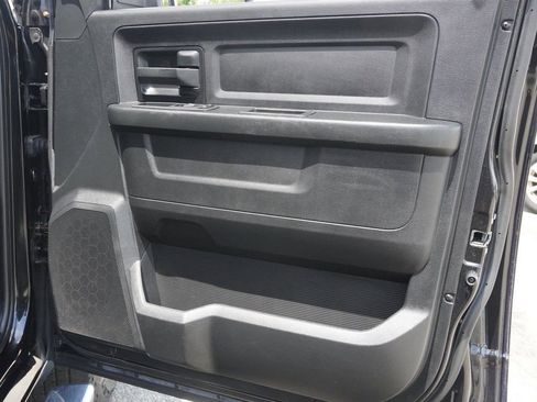 Used 2018 RAM 1500 Express w/ Express Value Package AWD/4WD image 19